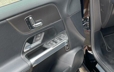 Mercedes-Benz GLB, 2020 год, 3 200 000 рублей, 9 фотография