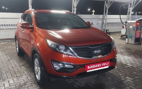 KIA Sportage III, 2011 год, 1 300 000 рублей, 2 фотография