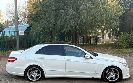 Mercedes-Benz E-Класс, 2011 год, 1 350 000 рублей, 4 фотография