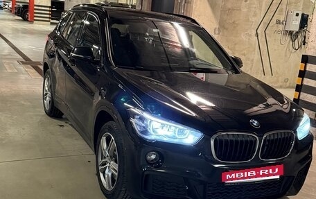 BMW X1, 2018 год, 2 400 000 рублей, 4 фотография