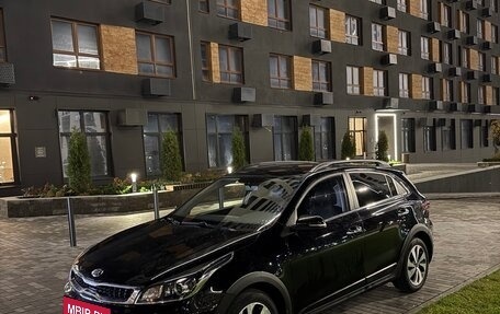 KIA Rio IV, 2017 год, 1 715 000 рублей, 2 фотография