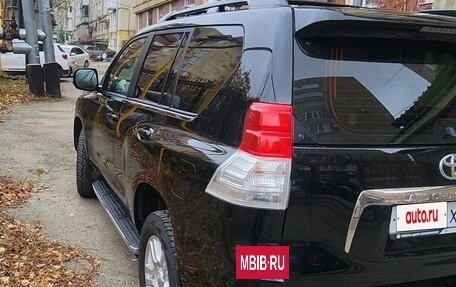 Toyota Land Cruiser Prado 150 рестайлинг 2, 2011 год, 2 150 000 рублей, 4 фотография