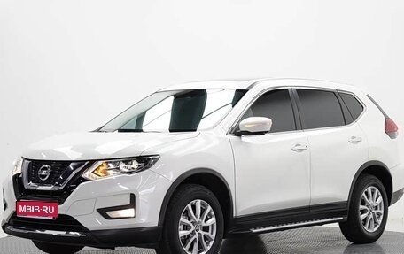 Nissan X-Trail, 2022 год, 2 300 000 рублей, 1 фотография