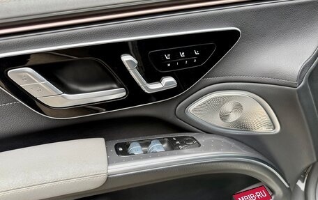 Mercedes-Benz EQS, 2022 год, 7 990 000 рублей, 28 фотография