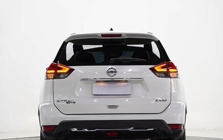 Nissan X-Trail, 2022 год, 2 300 000 рублей, 3 фотография