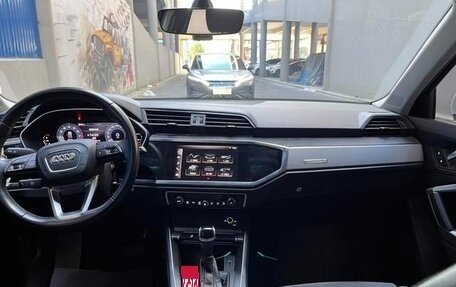 Audi Q3, 2021 год, 2 500 000 рублей, 6 фотография