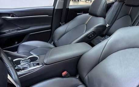 Toyota Camry, 2021 год, 2 479 000 рублей, 5 фотография