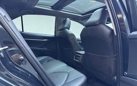 Toyota Camry, 2021 год, 2 479 000 рублей, 17 фотография