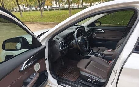 BMW 1 серия, 2022 год, 1 850 000 рублей, 6 фотография