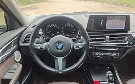 BMW 1 серия, 2022 год, 1 850 000 рублей, 9 фотография