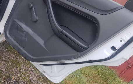 Ford Focus II рестайлинг, 2007 год, 400 000 рублей, 13 фотография