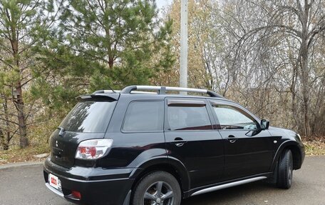 Mitsubishi Outlander III рестайлинг 3, 2007 год, 900 000 рублей, 3 фотография