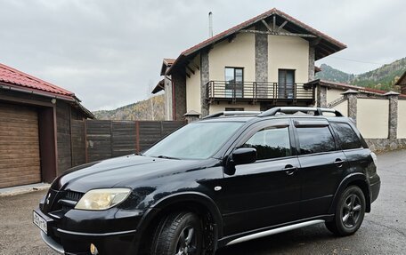 Mitsubishi Outlander III рестайлинг 3, 2007 год, 900 000 рублей, 6 фотография