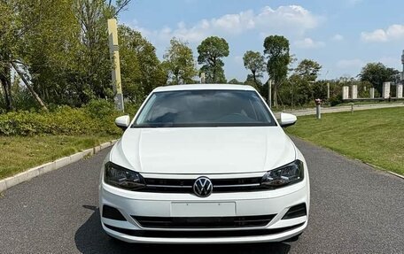 Volkswagen Polo, 2022 год, 1 400 000 рублей, 2 фотография
