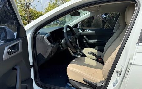 Volkswagen Polo, 2022 год, 1 400 000 рублей, 10 фотография