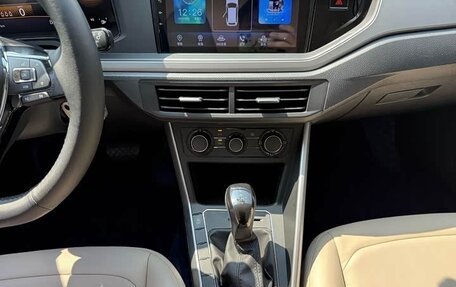 Volkswagen Polo, 2022 год, 1 400 000 рублей, 14 фотография