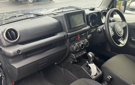 Suzuki Jimny, 2025 год, 3 300 000 рублей, 23 фотография