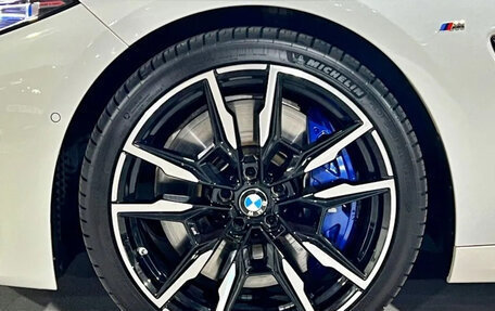 BMW 8 серия, 2024 год, 10 291 027 рублей, 18 фотография