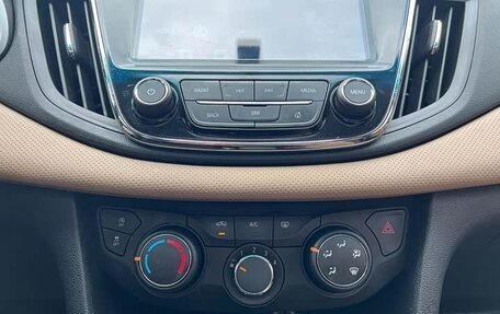 Chevrolet Monza, 2021 год, 1 191 000 рублей, 10 фотография