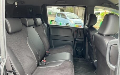 Honda Freed I, 2016 год, 815 000 рублей, 18 фотография