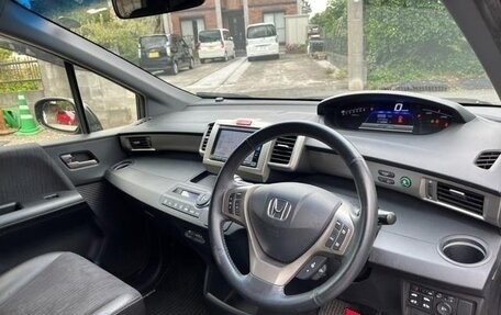 Honda Freed I, 2016 год, 815 000 рублей, 10 фотография