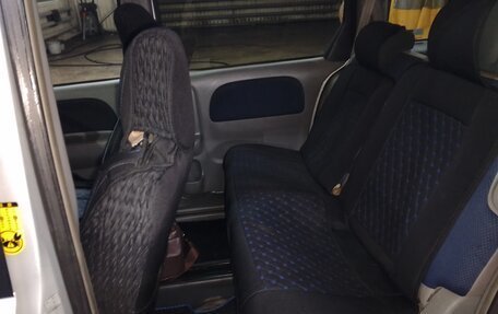 Toyota Sienta I, 2003 год, 550 000 рублей, 5 фотография