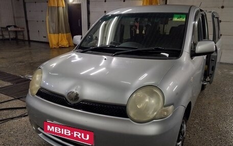 Toyota Sienta I, 2003 год, 550 000 рублей, 7 фотография