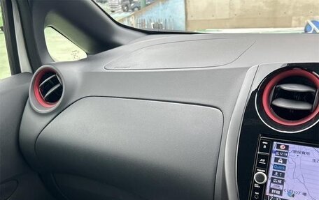 Nissan Note II рестайлинг, 2018 год, 877 555 рублей, 17 фотография