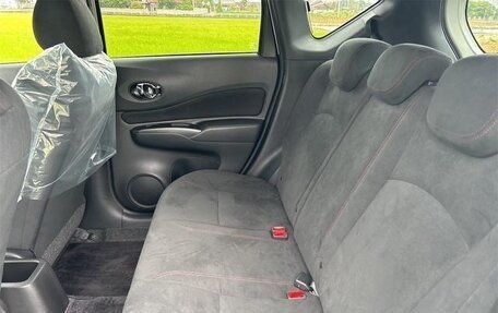 Nissan Note II рестайлинг, 2018 год, 877 555 рублей, 21 фотография