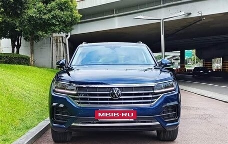 Volkswagen Touareg III, 2021 год, 3 711 277 рублей, 2 фотография