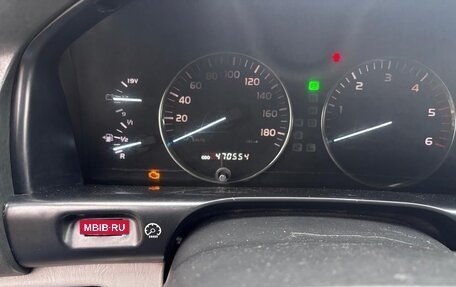 Toyota Land Cruiser 100 рестайлинг 2, 2005 год, 2 150 000 рублей, 8 фотография