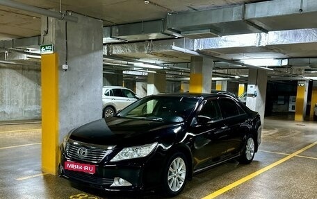 Toyota Camry, 2012 год, 1 830 000 рублей, 1 фотография