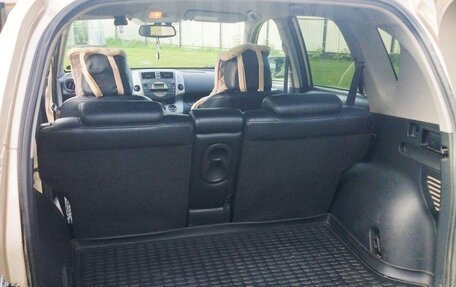 Toyota RAV4, 2007 год, 1 200 000 рублей, 12 фотография