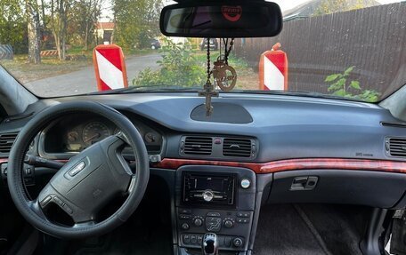 Volvo S80 II рестайлинг 2, 1999 год, 320 000 рублей, 6 фотография