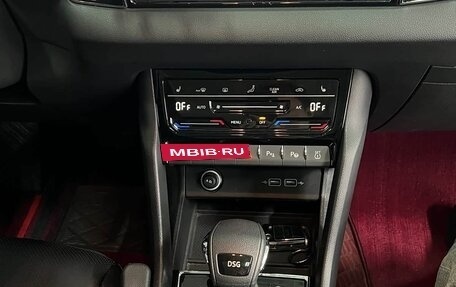 Skoda Karoq I, 2022 год, 2 250 000 рублей, 17 фотография