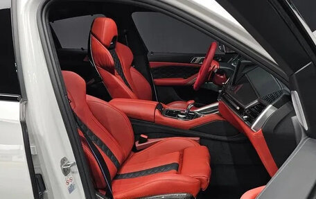 BMW X6 M, 2023 год, 16 700 000 рублей, 10 фотография