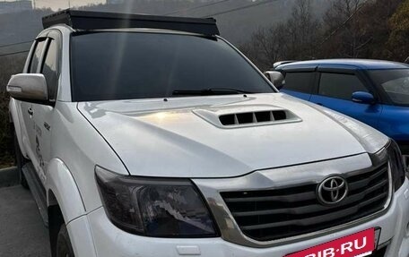 Toyota Hilux VII, 2012 год, 2 200 000 рублей, 2 фотография