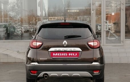 Renault Kaptur I рестайлинг, 2017 год, 1 200 000 рублей, 6 фотография