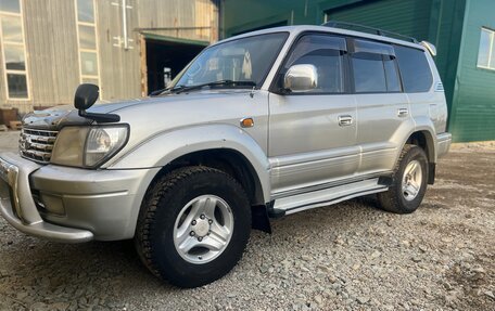 Toyota Land Cruiser Prado 90 рестайлинг, 2001 год, 1 350 000 рублей, 3 фотография