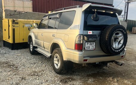 Toyota Land Cruiser Prado 90 рестайлинг, 2001 год, 1 350 000 рублей, 2 фотография