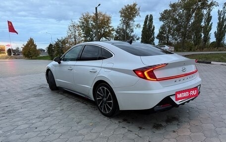 Hyundai Sonata VIII, 2019 год, 1 990 000 рублей, 6 фотография