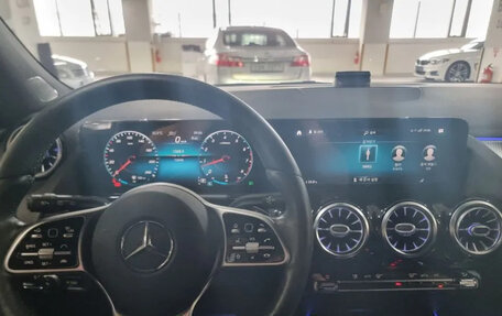 Mercedes-Benz GLA, 2021 год, 2 710 000 рублей, 14 фотография