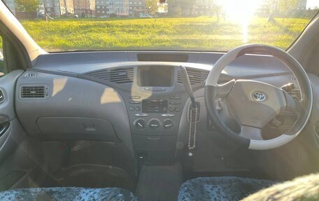 Toyota Prius IV XW50, 2000 год, 350 000 рублей, 5 фотография