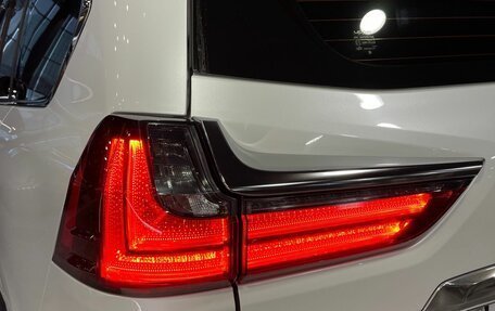 Lexus LX III, 2017 год, 8 850 000 рублей, 7 фотография