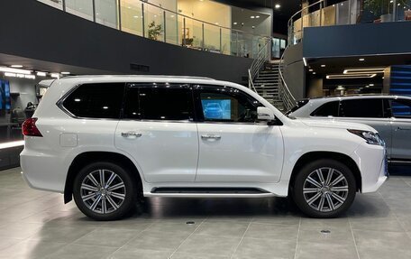 Lexus LX III, 2017 год, 8 850 000 рублей, 11 фотография
