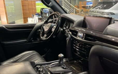 Lexus LX III, 2017 год, 8 850 000 рублей, 14 фотография