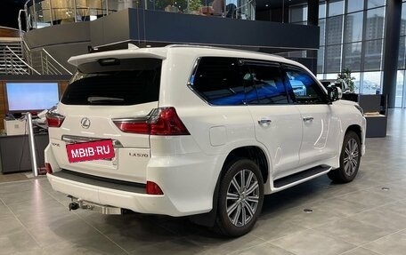 Lexus LX III, 2017 год, 8 850 000 рублей, 10 фотография