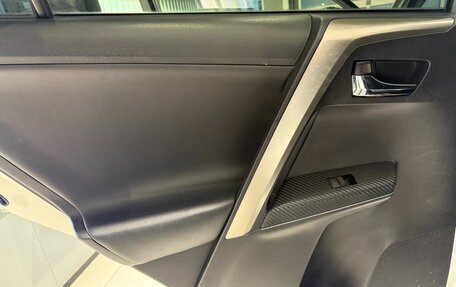 Toyota RAV4, 2013 год, 2 099 000 рублей, 13 фотография