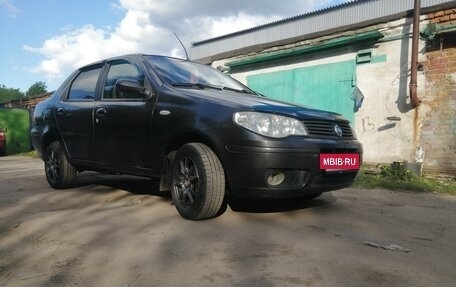 Fiat Albea I рестайлинг, 2007 год, 257 000 рублей, 2 фотография