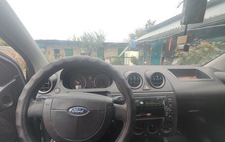 Ford Fiesta, 2005 год, 350 000 рублей, 6 фотография